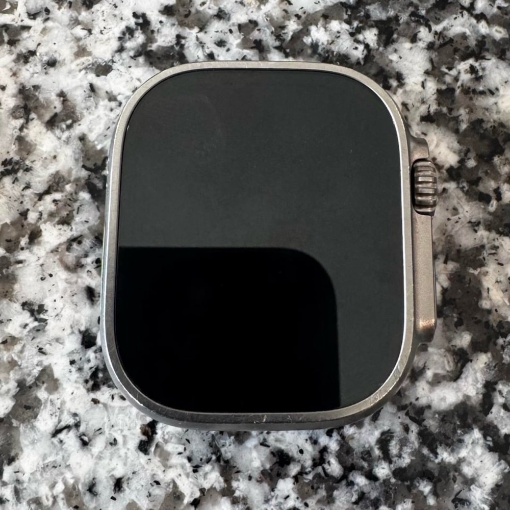 Apple Watch Ultra 1st Gen with Extras - Picture 5 of 7